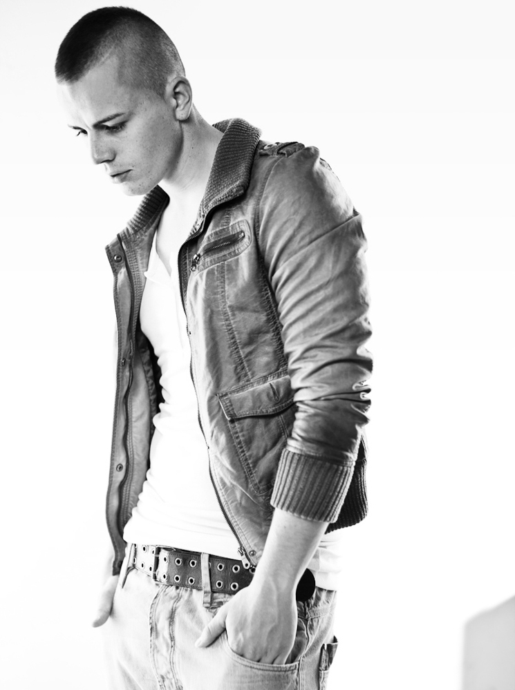 thomas-katona-eskuvoi fotos-eskuvo fotozas-portre-fotos-modell-portfolio-fotok-002